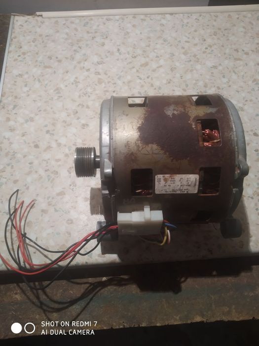 Мотор,двигун,двигатель, електродвигун для пральної машини