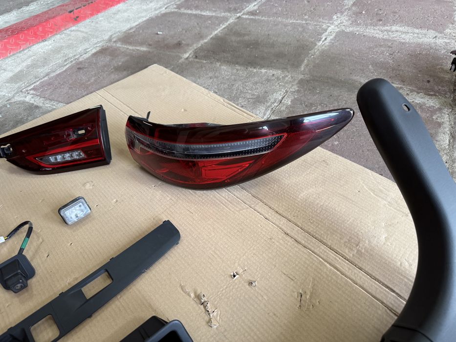 Фонари Mazda 6 2018-2023 GL