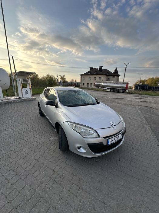 Renault megane 3 2010р. ТОРГ МІНІМАЛЬНИЙ