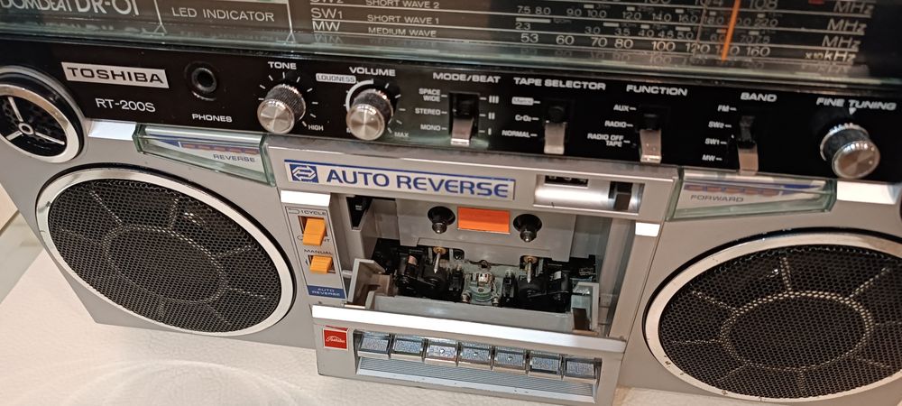 Toshiba Bom Beat RT-200S