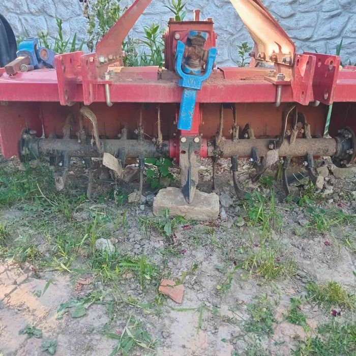 Фреза-1.30ширина  Косарка-1,10 ширина , деталі за номером телефону