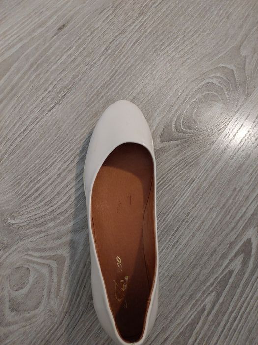 Туфли женские (балетки)