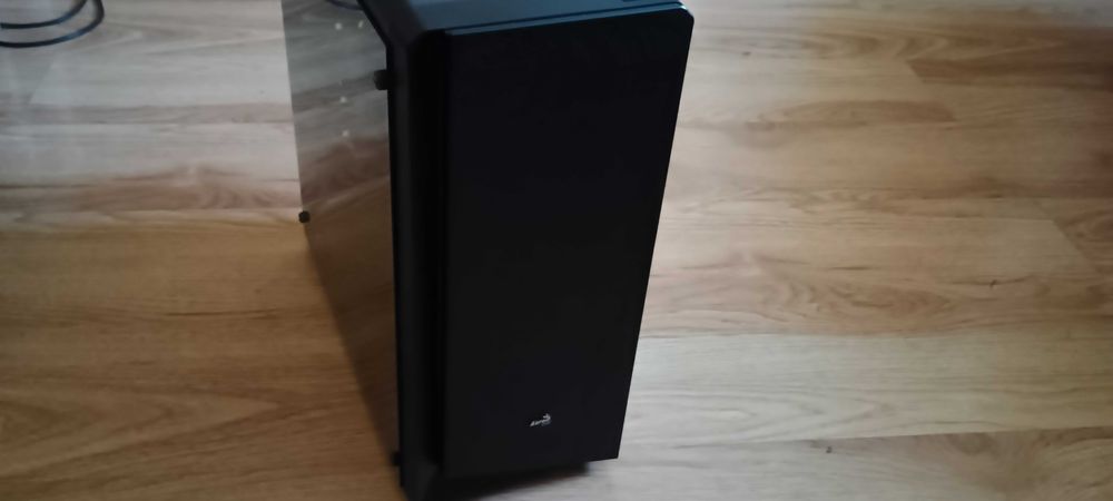 Komputer gamingowy AMD Ryzen 7 , Nvidia Geforce 3060