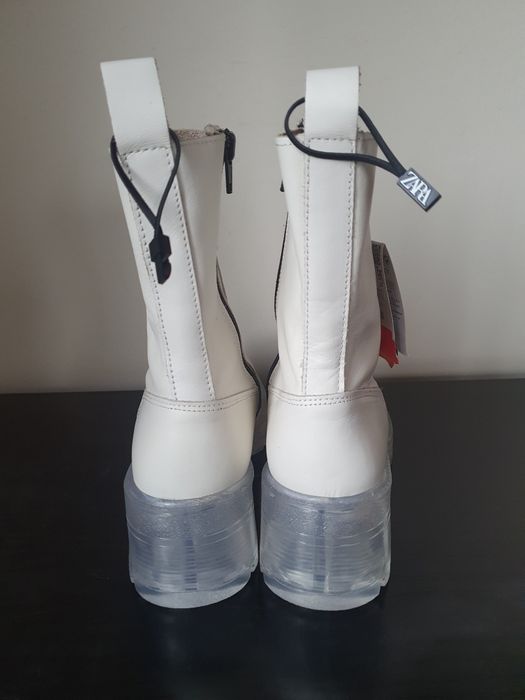 Buty ze skóry z Zary
