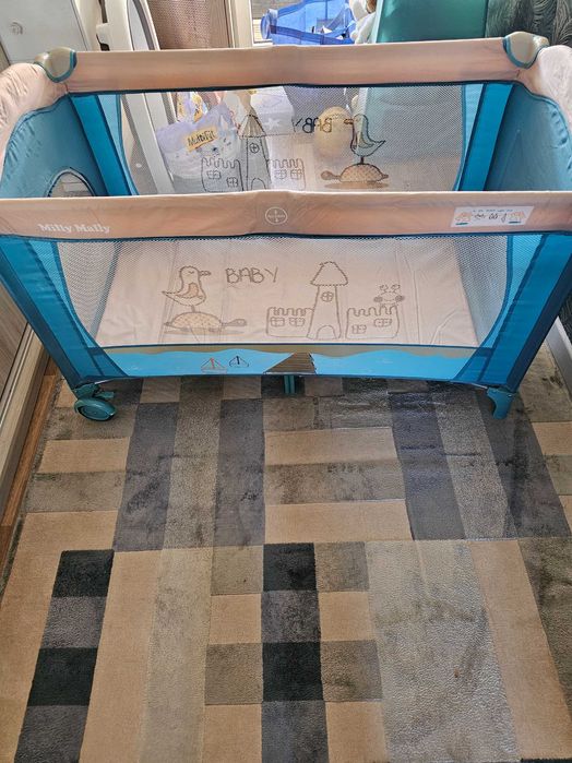 Łóżeczko turystyczne