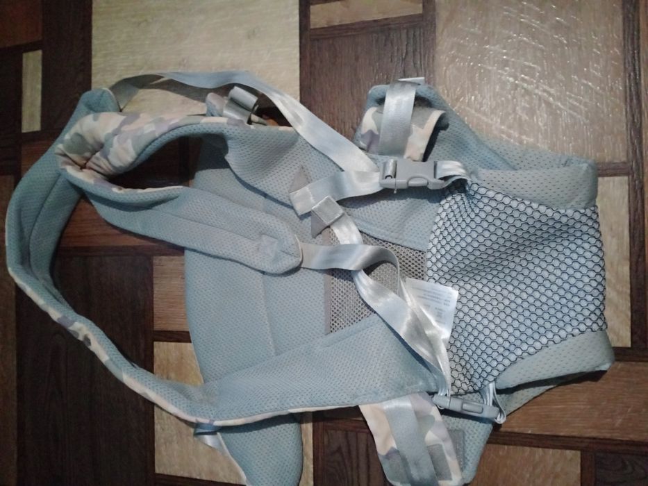 Продам слінг рюкзак в новому стані, підійде  для дівчинки і хлопчика