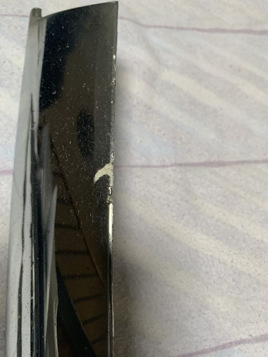 Заглушки і хроми передній бампер Рено Лагуна 3