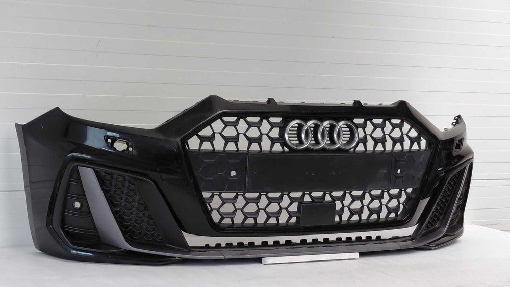 Audi A1 82A 18r- s-line zderzak przod 82A807437FG