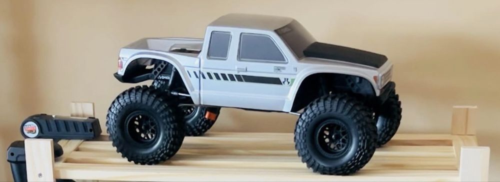 Axial Coyote Novo