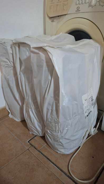 3 sacos de ração para cão Picart- Nutri Best Adulto com validade até 11/10/2027