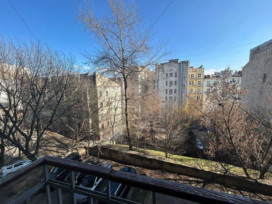 Продам 3-к квартиру вул.Костельна(Костьольна),10 2(7), 90м, 205000дол