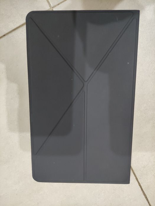 Продам планшет Samsung A-9  8/128  4 G