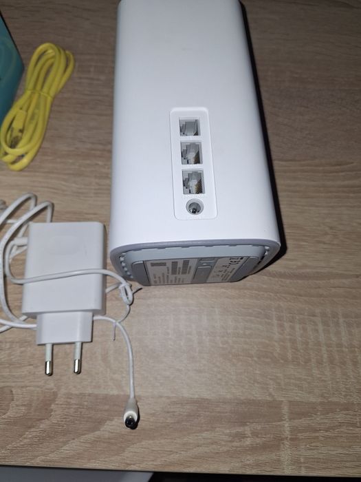 Hotspot 5G Huawei Ethernet 5G CPE Pro 2 H122-373