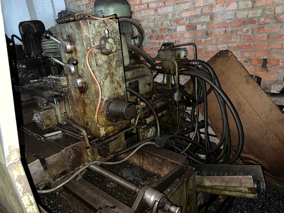 Продам фрезерно центрувальний обточний станок 2Г94201