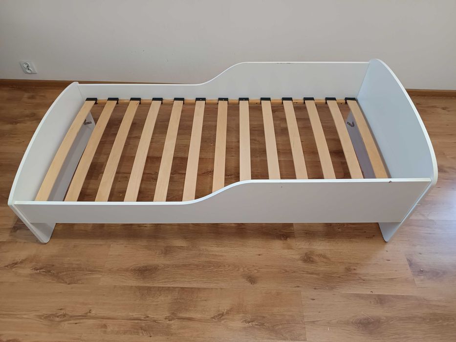 Łóżko dziecięce z materacem 160×80 i szufladą