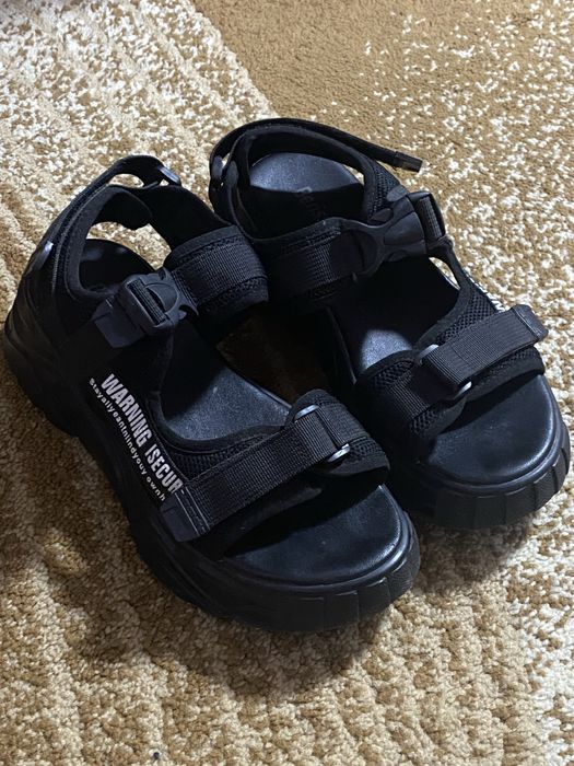 Босоніжки, 37,5-38 розмір