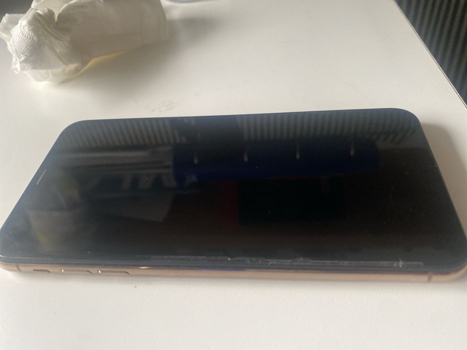 iPhone XS Max 64GB - Para Peças - Sem iCloud - Touch não funciona
