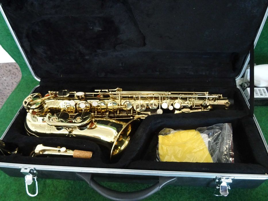 Saxofhone Alto Compass N 7