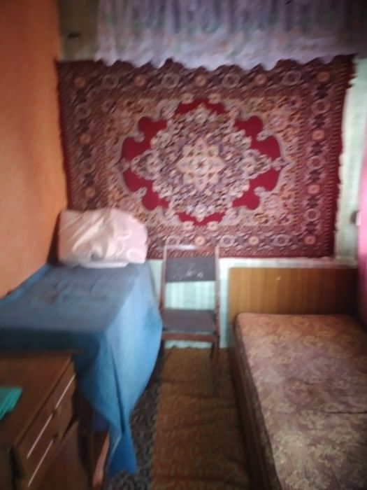 Продам пів будинку