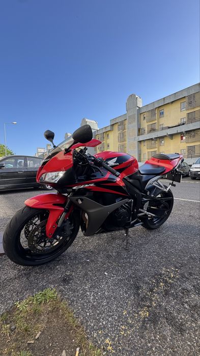 Honda Cbr 600 rr aceito trocas