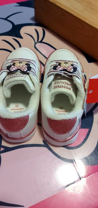 Tenis minnie NOVOS