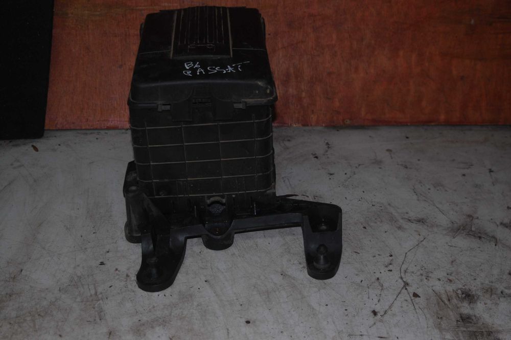 Obudowa akumulatora Volkswagen Passat B6