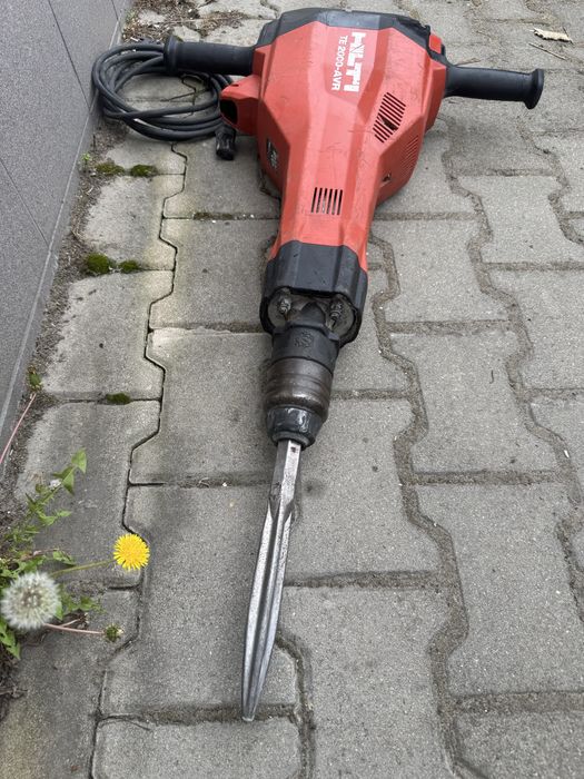Hilti mlot wyburzeniowy TE 2000 AVR uzywany sprawny