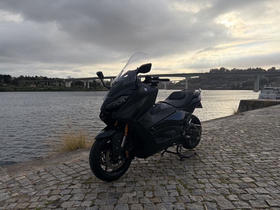 TMAX 560 Akrapovic c/Garantia até 2030