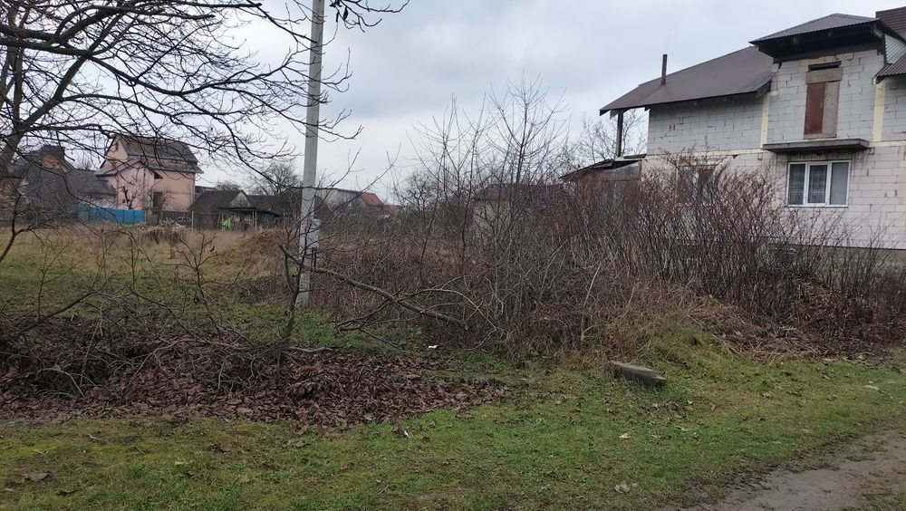 Продаж земельної ділянки для будівництва у центрі м. Хуст