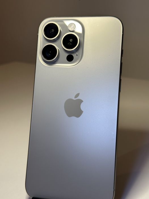 iPhone 15 Pro Max 256GB (Natural Titanium)