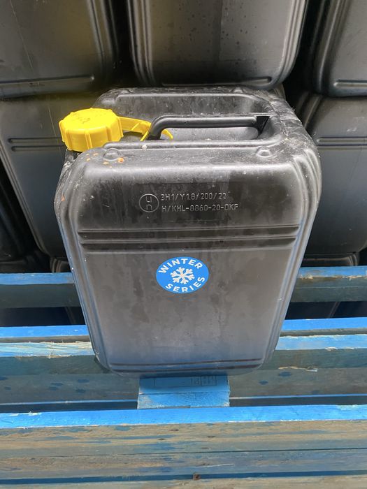 Канистры 20 литров