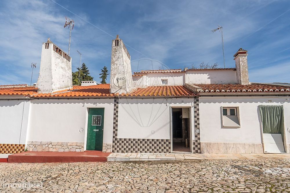 Moradia T4 para venda