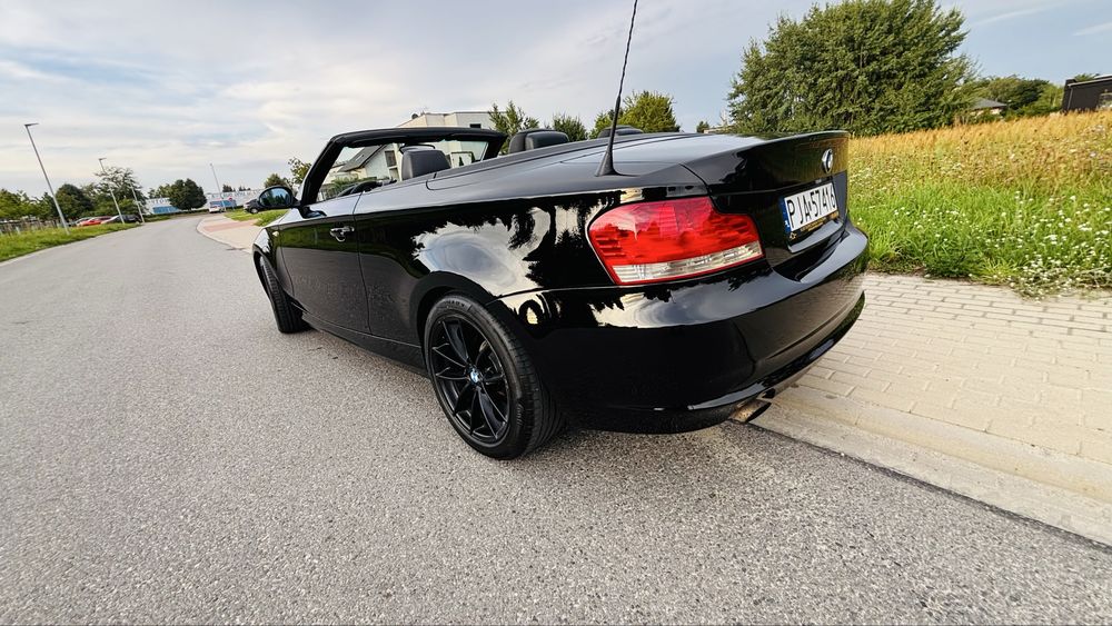 Bmw e88 cabrio 143km czarna ładna