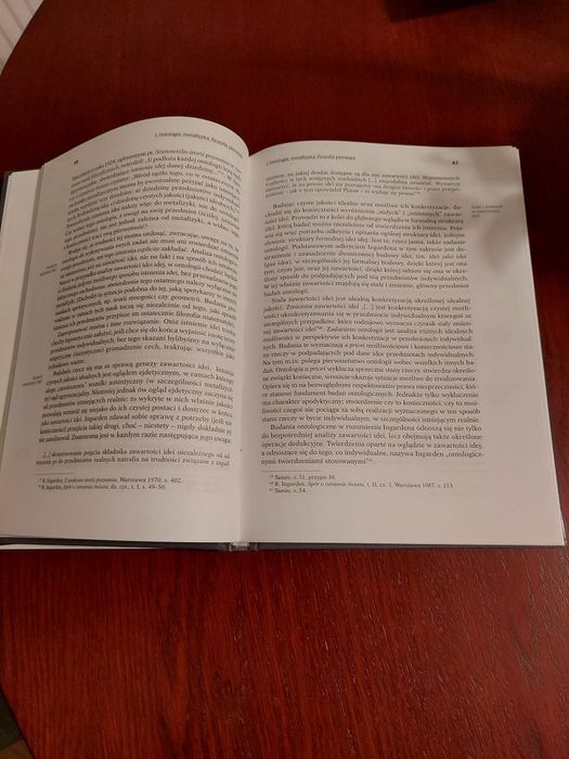 Sprzedam książkę.