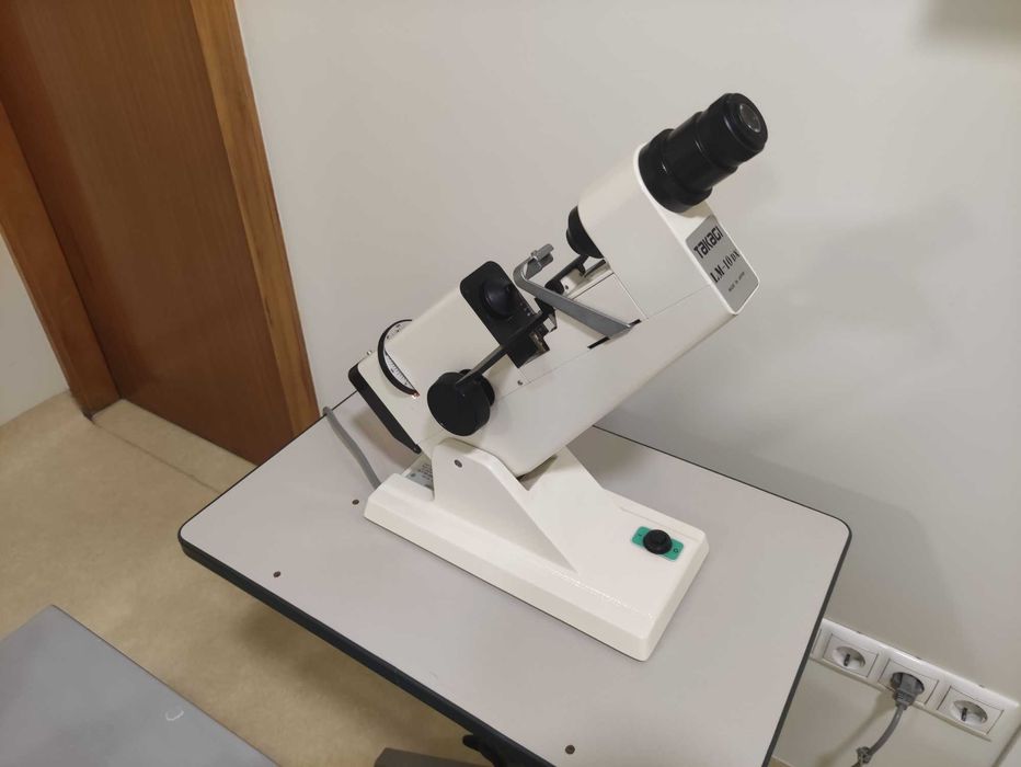 Equipamento médico de oftalmologia