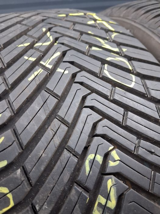 Wysyłka cena za 2 sztuki opony całoroczne continental  225/50r18