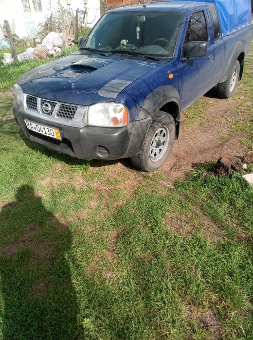 Нісан навара D22,NP300