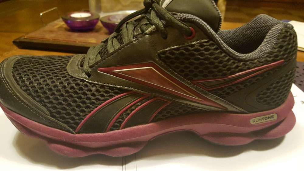 Reebook buty do biegania , ćwiczenia Easytone rozm. 37,5