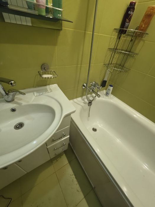 Продам 3х кімнату квартиру на Бородинському