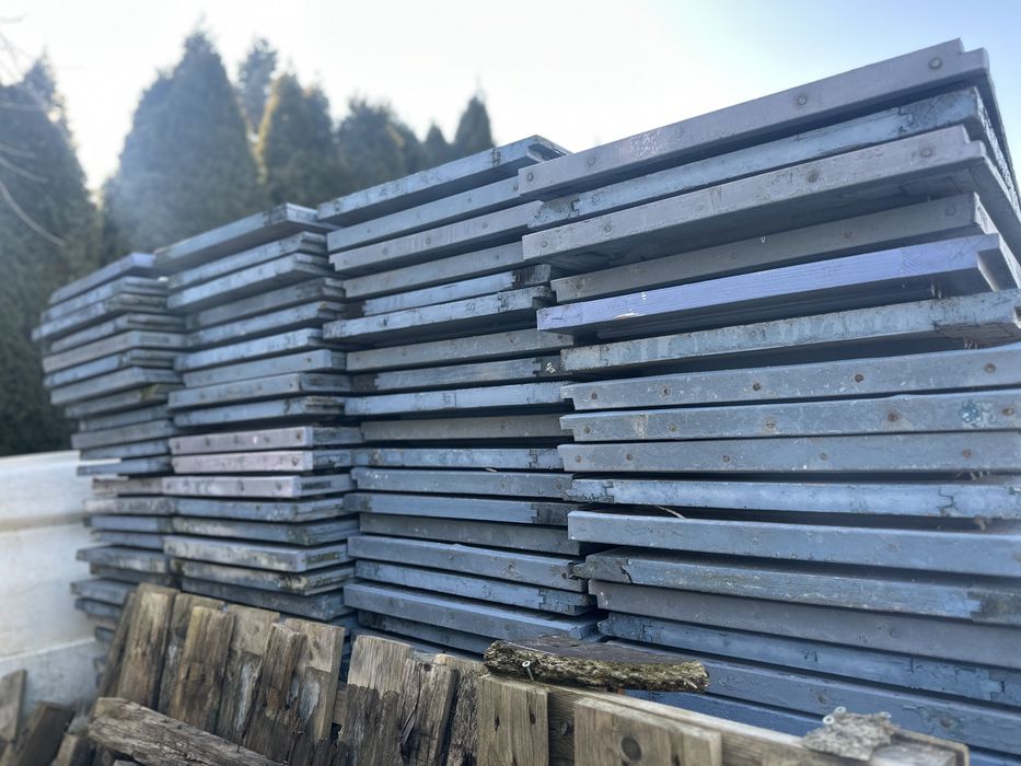 Okiennice drewniane bez okuć