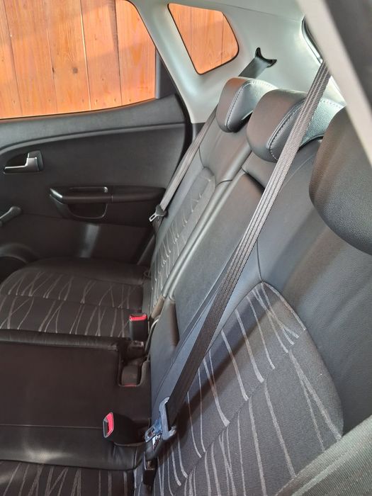 Kia VGA  2015 r  benzyna