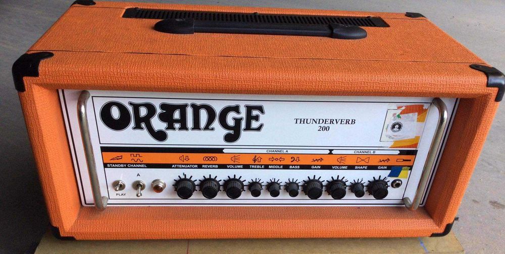 Orange Thunderverb 200 + footswitch + Hardcase da cabeça