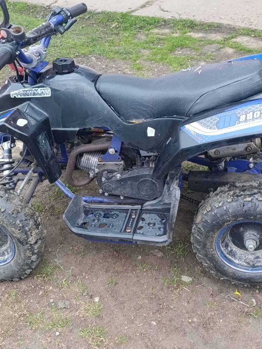 Дитячий квадроцикл