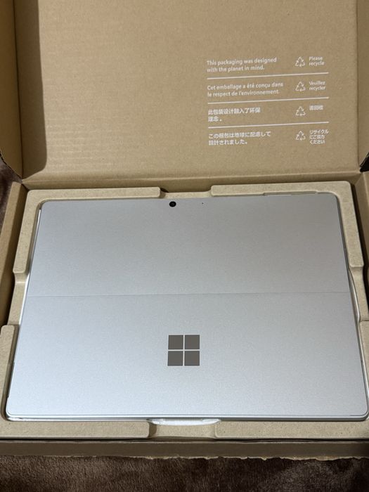 Планшет/ноутбук  Microsoft  Surface  Pro  10