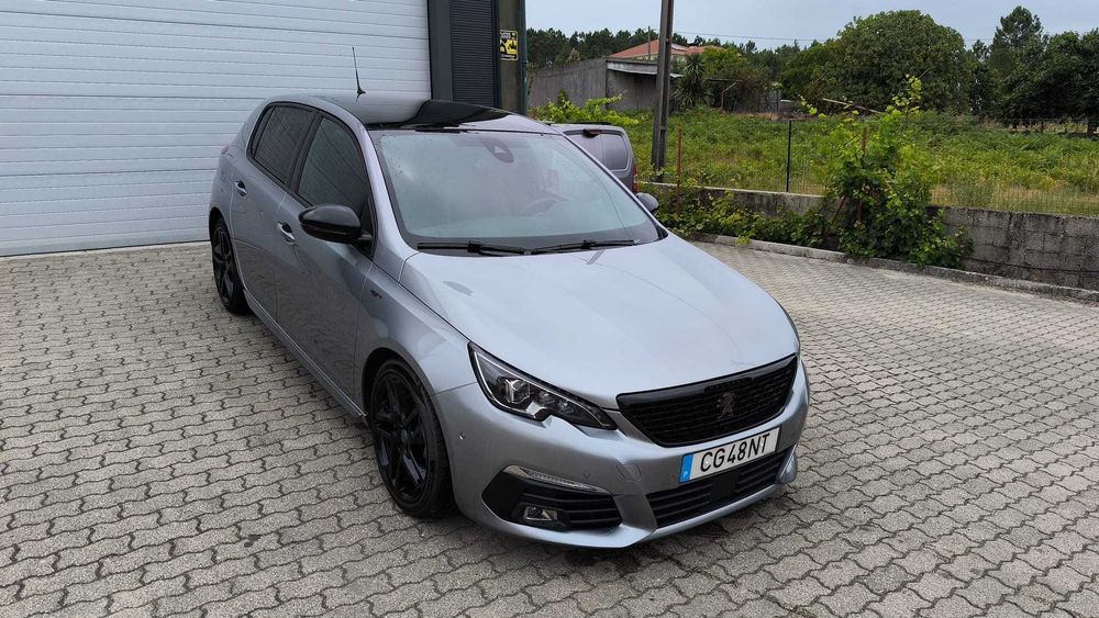 Peugeot 308 — fotografia 2