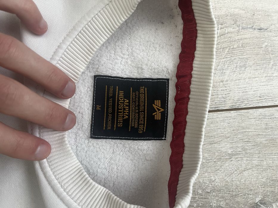 свмтшот alpha industries кофта