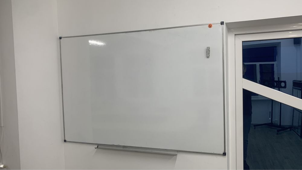 Конферензал - безкоштовно.