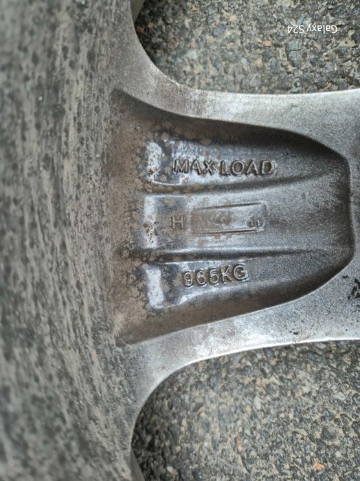 РЕЗИНА с ДИСКАМИ-ЗИМА Bridgestone Blizzak 275/60/18, 18x8J ET35 - 4шт.