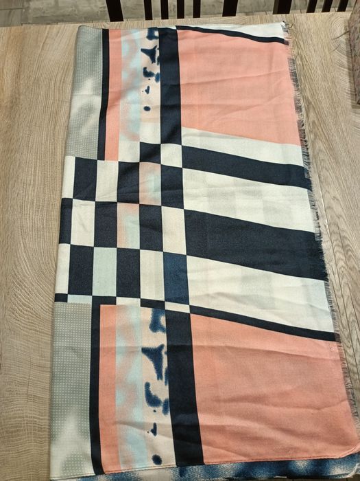 Szal damski wiosenny ,apaszka