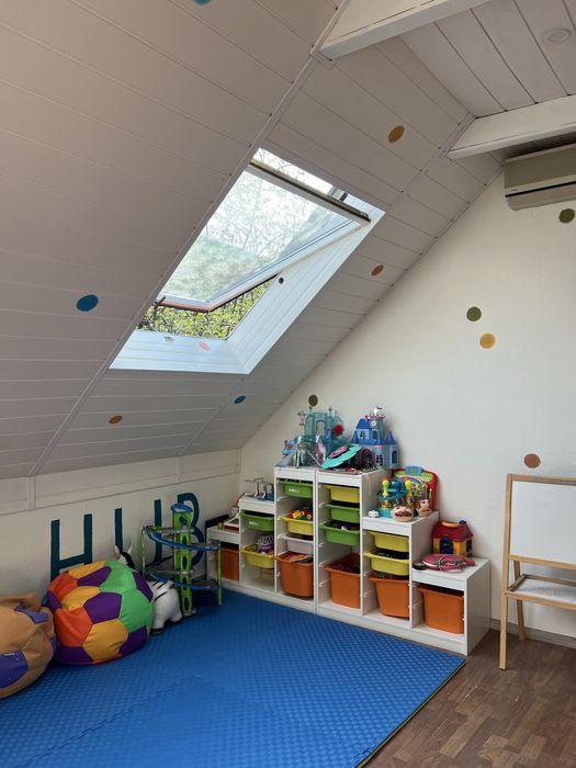 Продам діючий дитячий  садок з прибутком